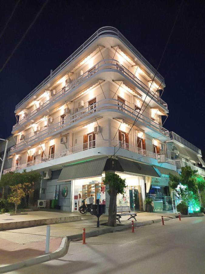Saint George Hotel Lutrá Edipszú Kültér fotó