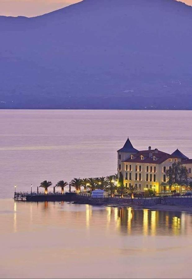 Saint George Hotel Lutrá Edipszú Kültér fotó
