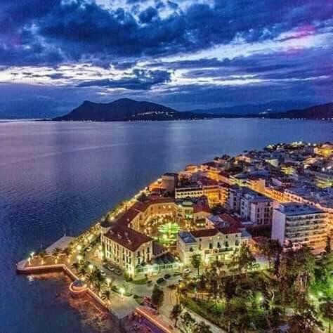 Saint George Hotel Lutrá Edipszú Kültér fotó