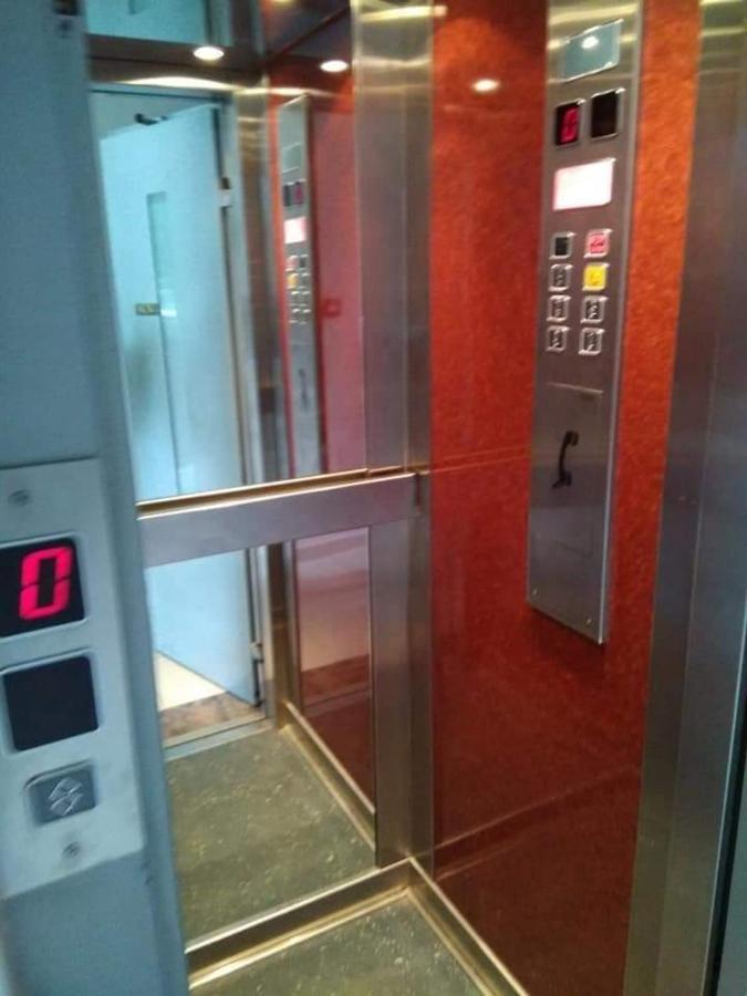 Saint George Hotel Lutrá Edipszú Kültér fotó